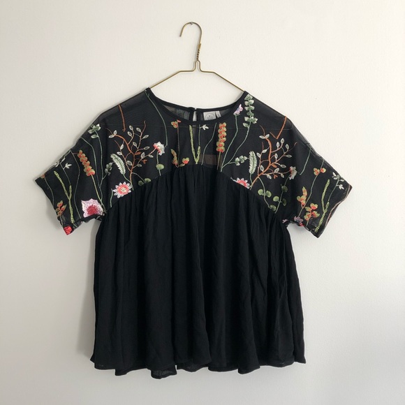 Paper Crane Tops - Floral Embroidered Top